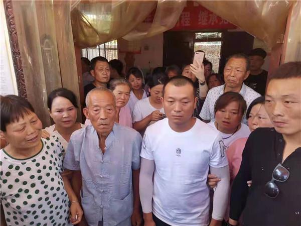 咸阳床上用品在哪买好,咸阳床上用品购买攻略，哪里买更好？